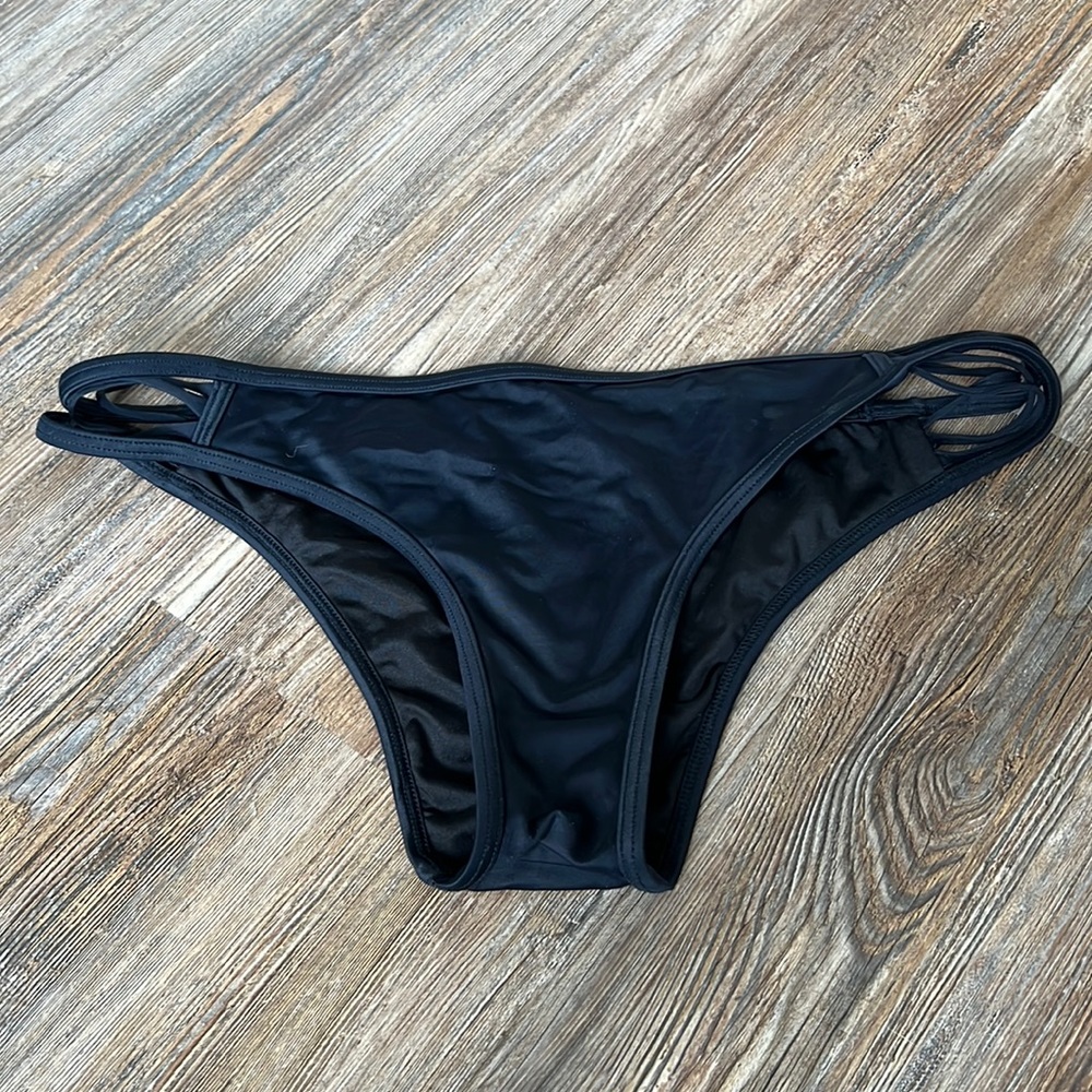 Victoria Secret “The Itsy” Black Swimsuit Bottoms